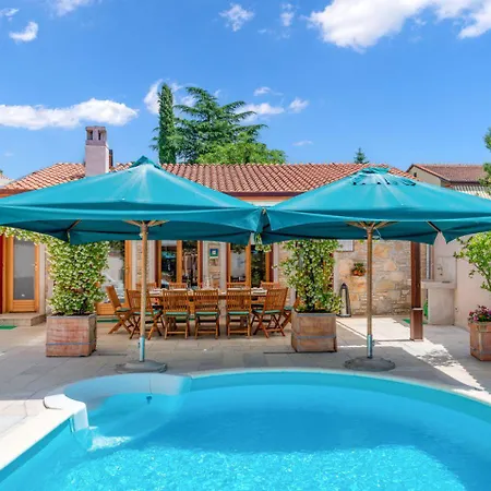 فيلة Rustic Diana With Pool Near Rovinj